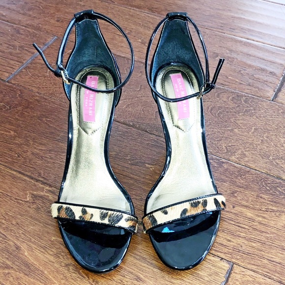 NWOT. Isaac Mizrahi animal print heels - Picture 2 of 6